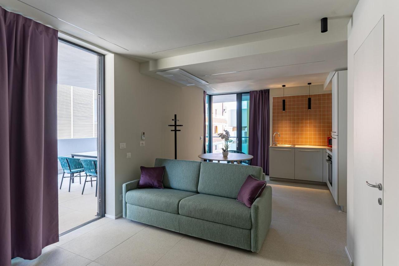 Aparthotel Zefiro Com Design, Large Terrace, Bike, Near Beach And Thermal Grado Exterior photo